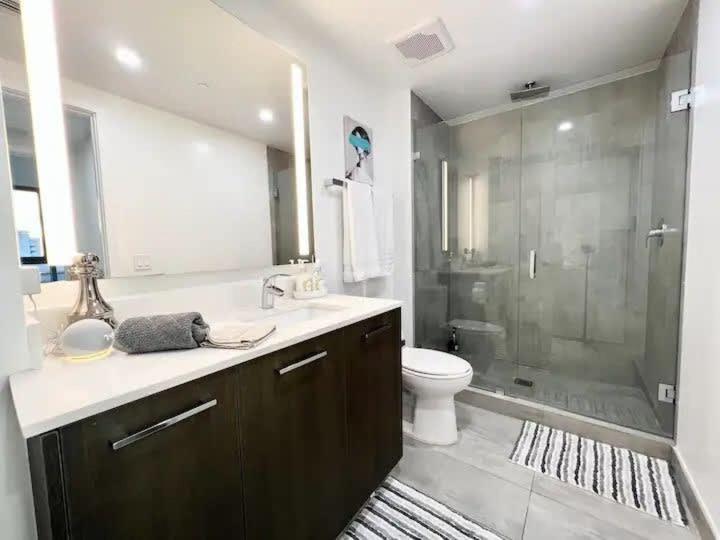 2Br, 2 Baths Lux Downtown Apt Heart Of Austin With Amazing Views, Pool, & Gym Buitenkant foto
